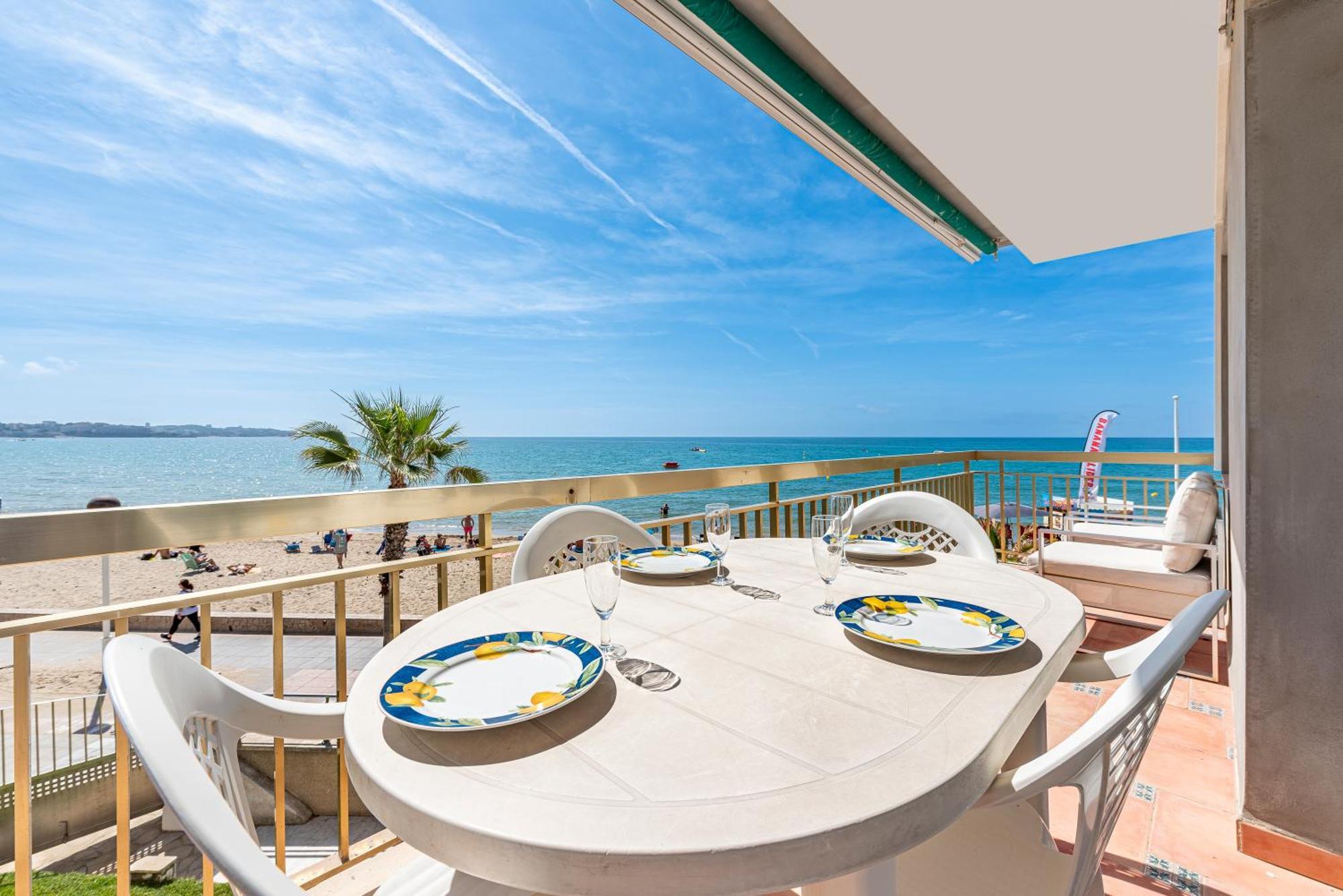 Apartamento Frente Al Mar Cambrils Dış mekan fotoğraf